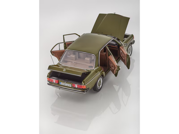 Automóvil a escala 200 W123 (1980-1985)